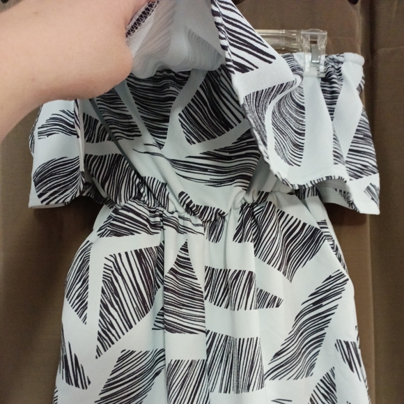 Heshares Black & White Tube Top Romper Lg - Picture 3 of 6